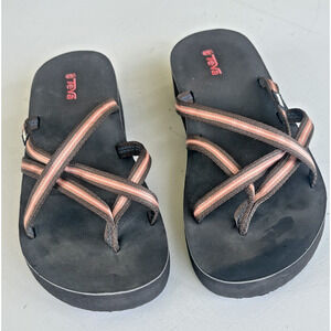 Teva Women's Olowahu Flip-Flop Sandals Size 11 Pink